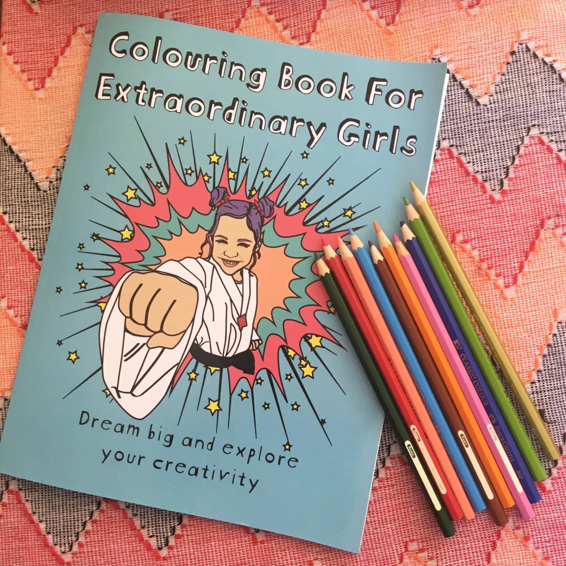 Colouring Book for Extraordinary Girls